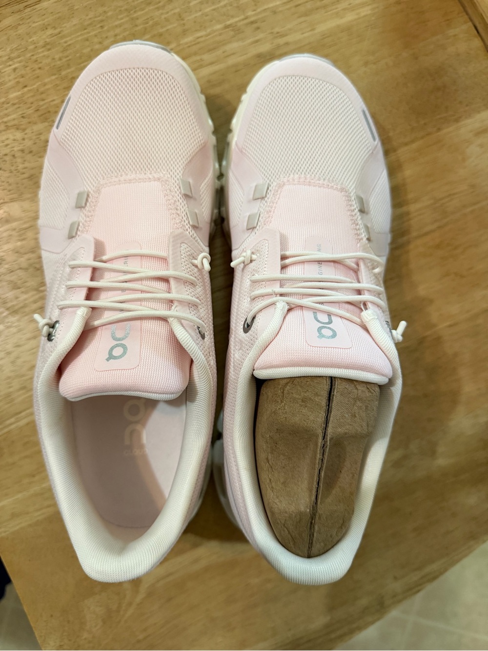 Women’s On Cloud 6 shoes Size 8W New in Box - Picture 15 of 15